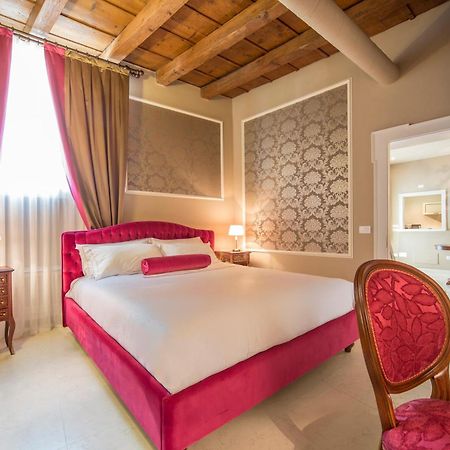 Lady Capulet Apartments Verona Kültér fotó